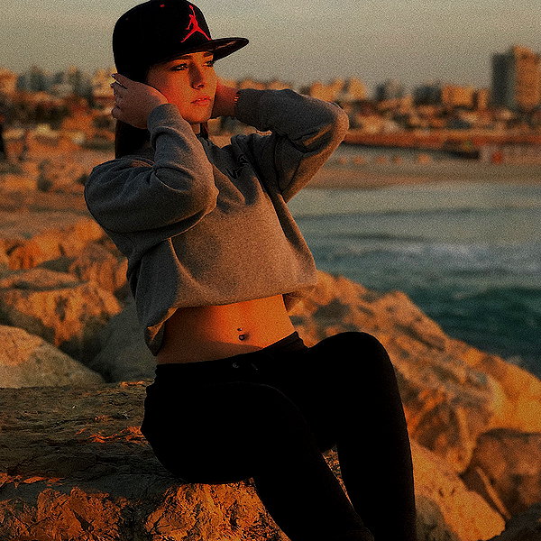 daniella_zeldis instagram image archive image