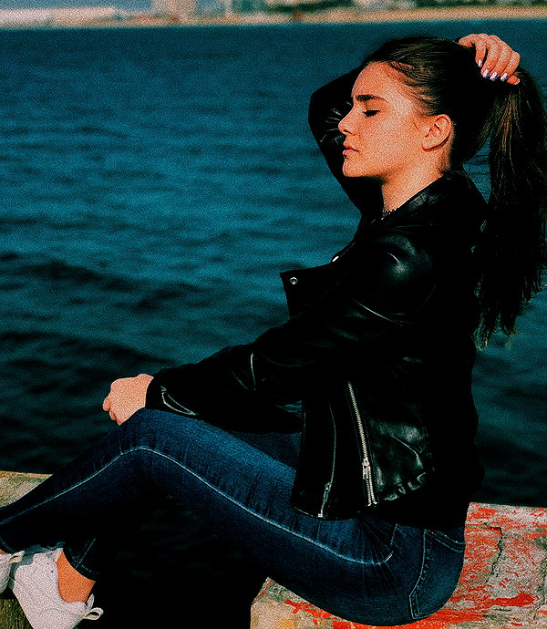 daniella_zeldis instagram image archive image