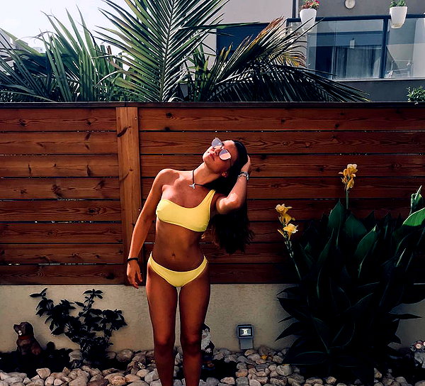 daniella_zeldis instagram image archive image