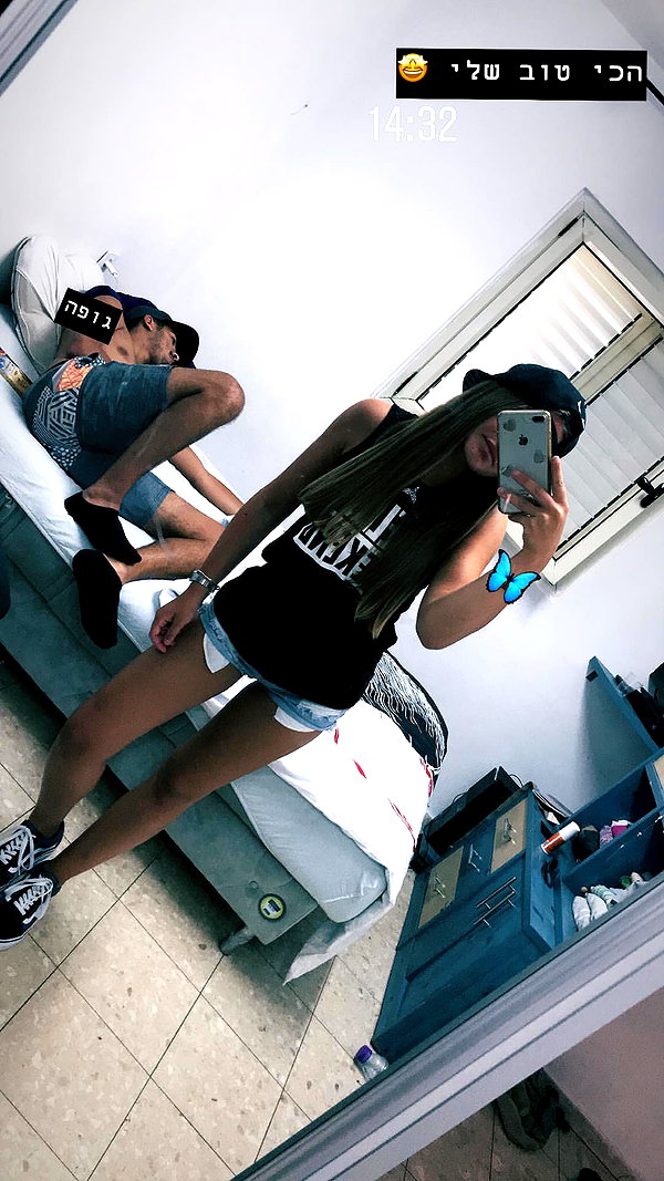 daniella_zeldis instagram image archive image
