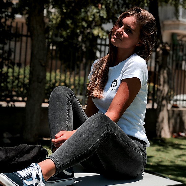 daniella_zeldis instagram image archive image