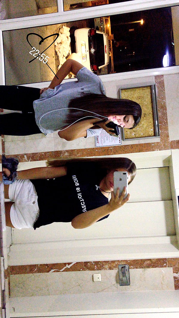 daniella_zeldis instagram image archive image