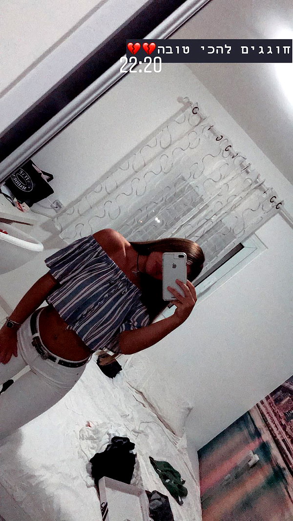 daniella_zeldis instagram image archive image