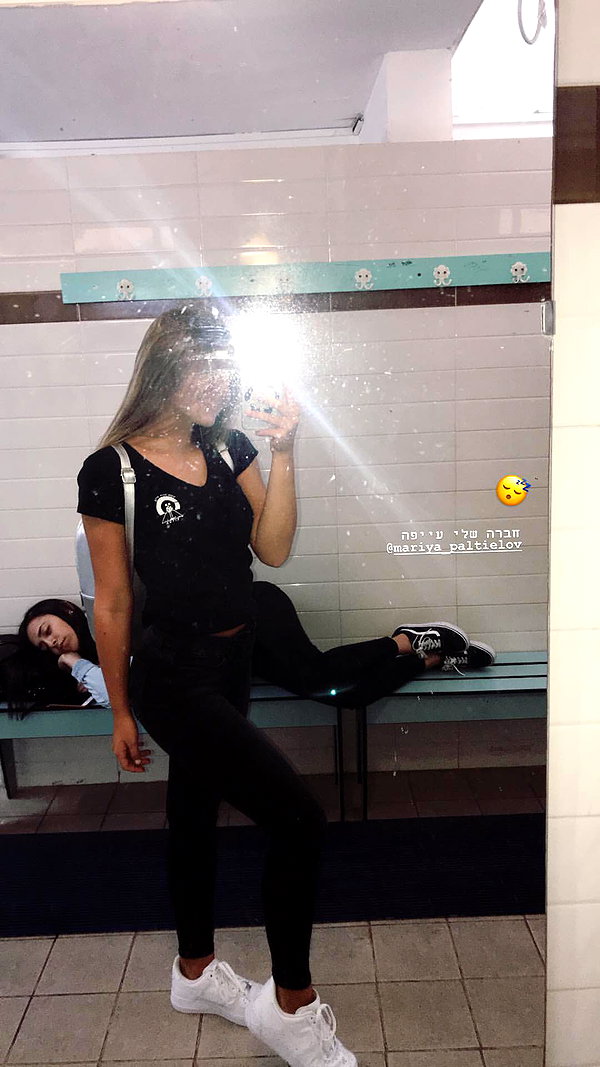 daniella_zeldis instagram image archive image