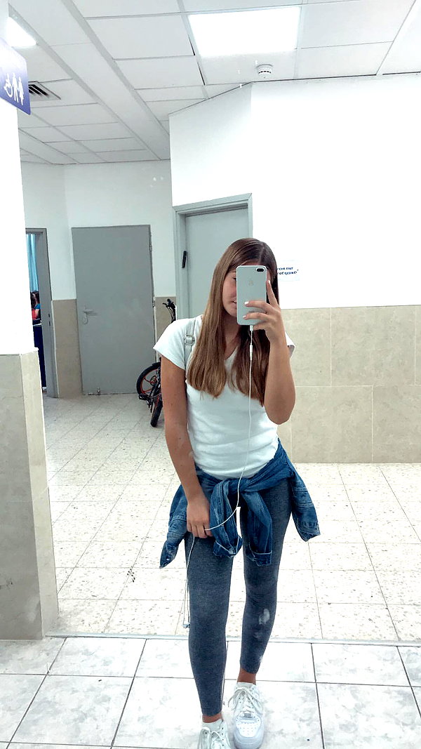 daniella_zeldis instagram image archive image
