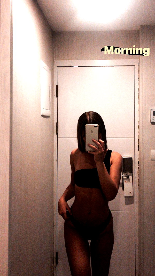 daniella_zeldis instagram image archive image