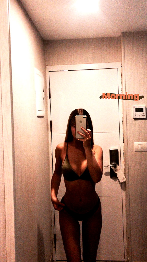 daniella_zeldis instagram image archive image