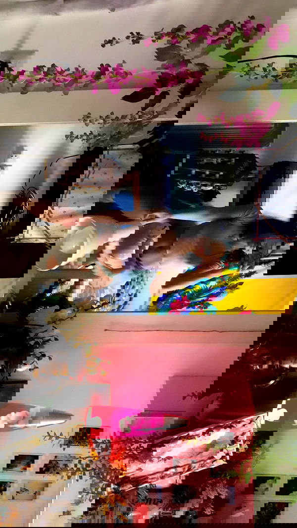 elianashitrit elianashitrit archive image