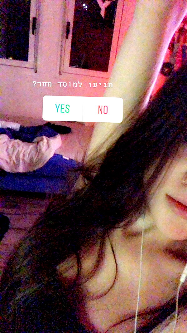 ella.anger instagram image archive image