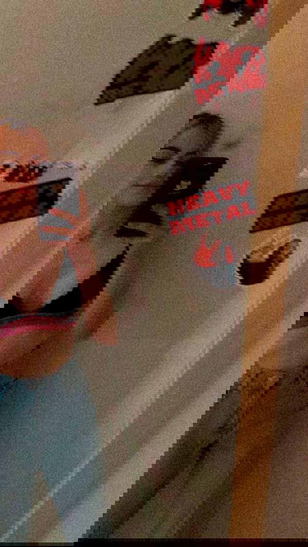 feelbetterinmysweater feelbetterinmysweater archive image