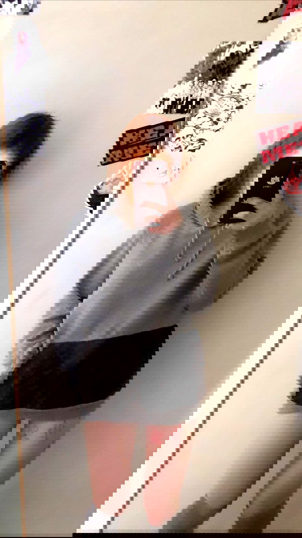 feelbetterinmysweater feelbetterinmysweater archive image