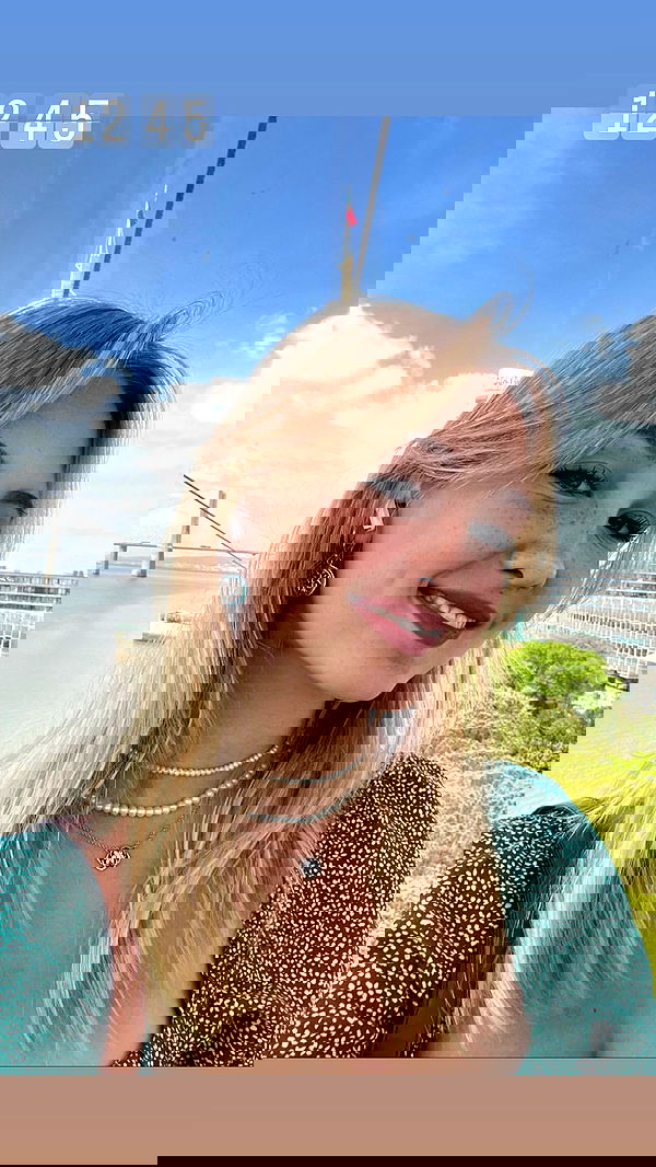 jaroslava_klavir jaroslava_klavir archive image