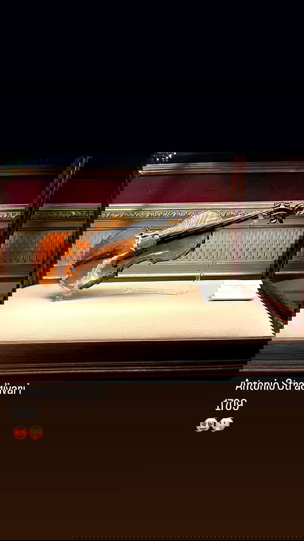 jaroslava_klavir jaroslava_klavir archive image