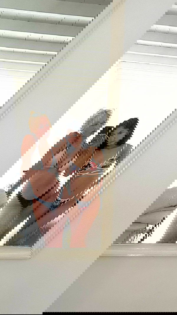 jaroslava_klavir jaroslava_klavir archive image