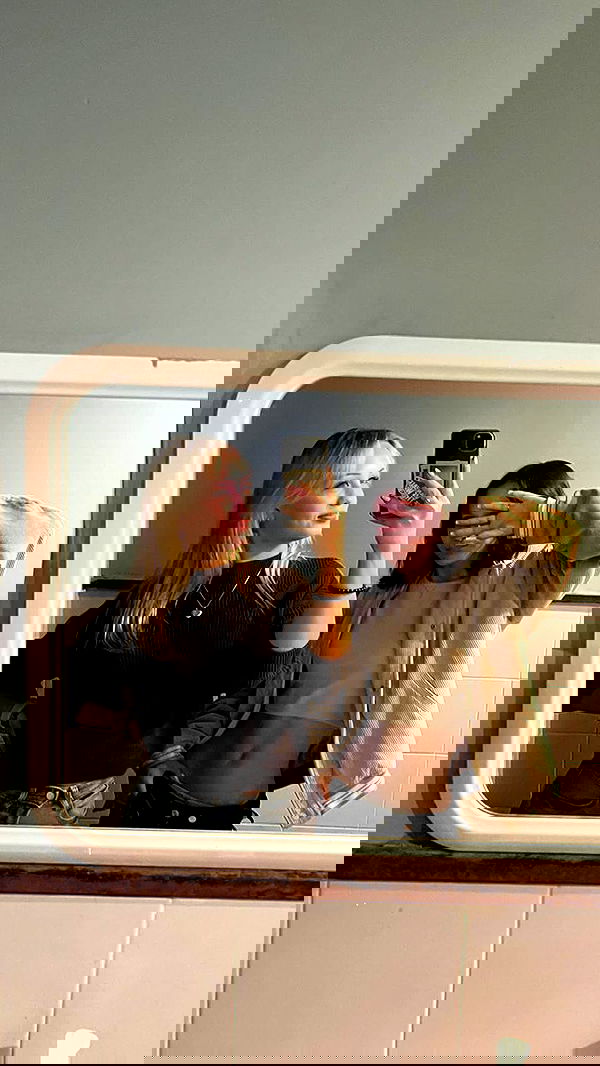 jaroslava_klavir jaroslava_klavir archive image