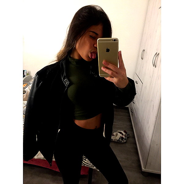 koral_98 instagram image archive image