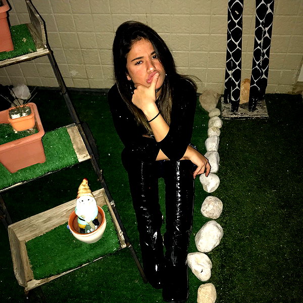 koral_98 instagram image archive image