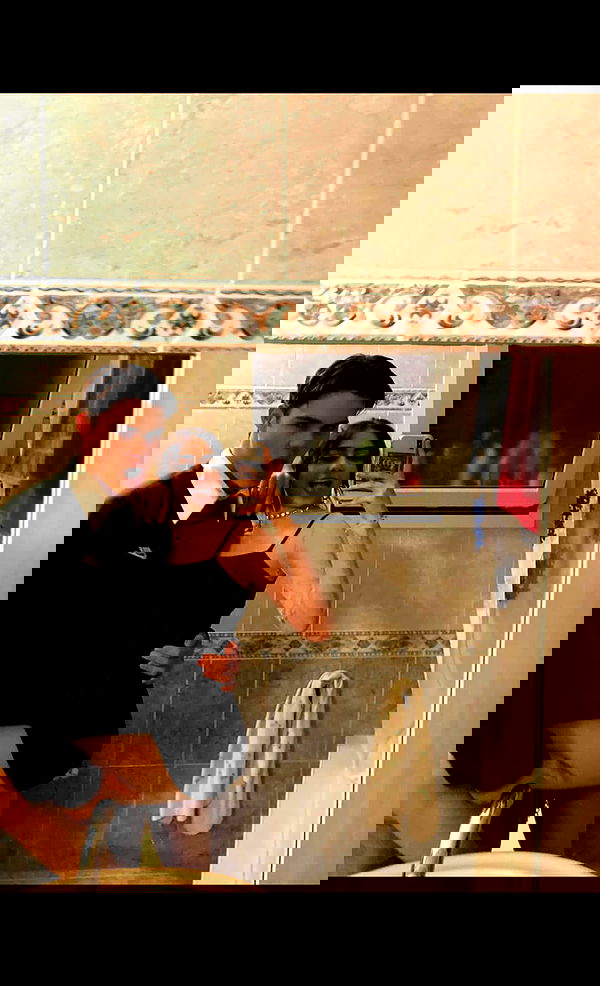 laluzone laluzone archive image