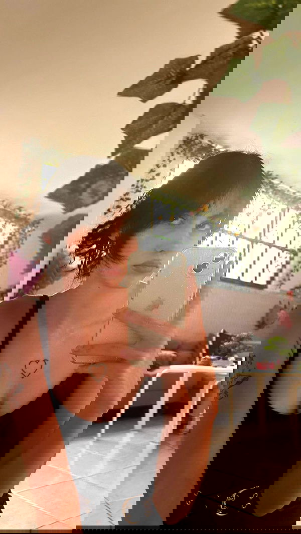 laluzone laluzone archive image