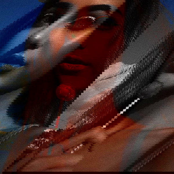 laluzone laluzone archive image