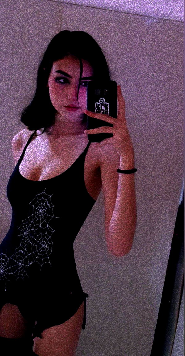 laluzonefinsta instagram image archive image