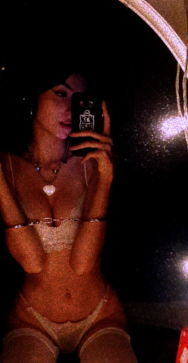 laluzonefinsta instagram image archive image