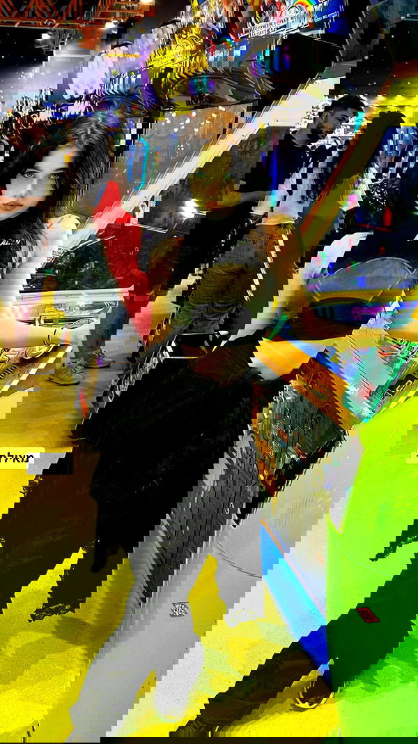 liashaked liashaked archive image