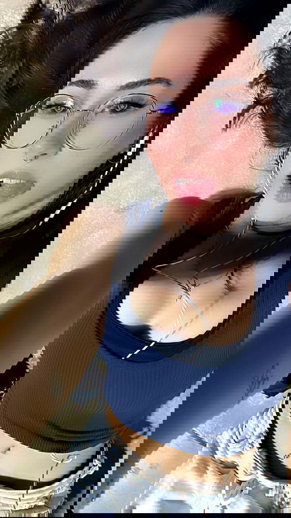 nathalie_xsu nathalie_xsu archive image