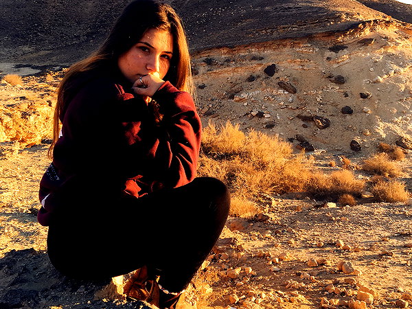 nnicole.gold instagram image archive image