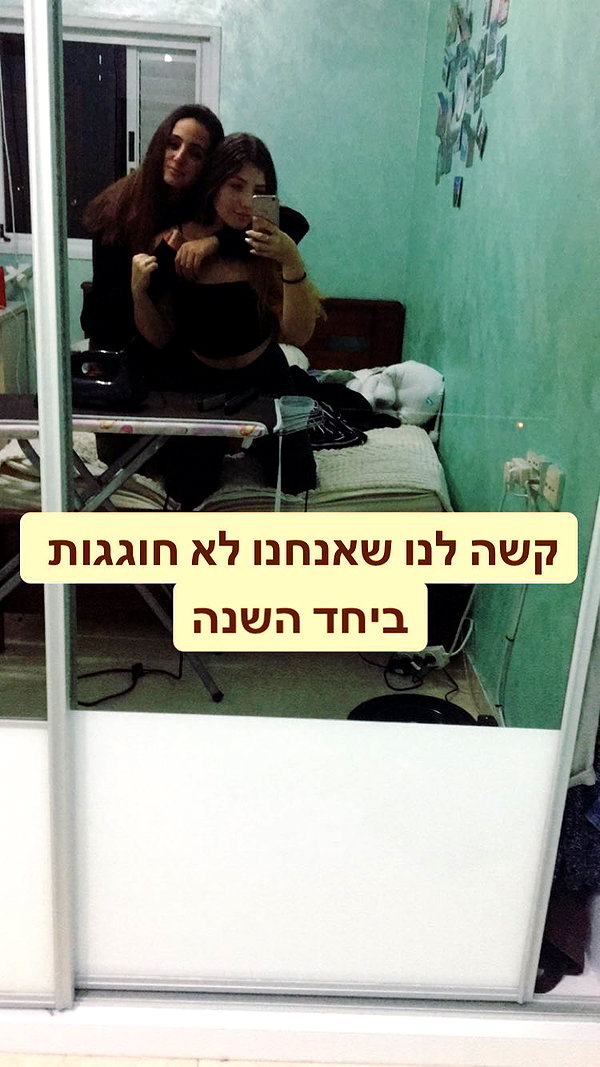 nnicole.gold instagram image archive image