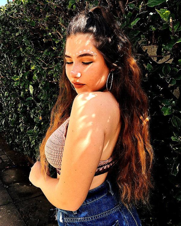 nnicole.gold instagram image archive image