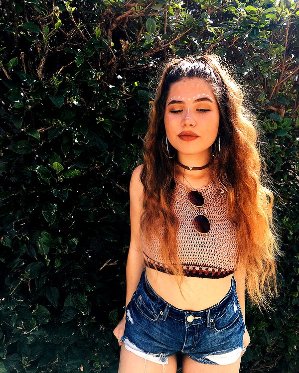 nnicole.gold instagram image archive image