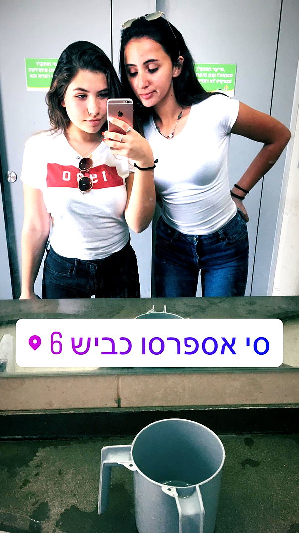 nnicole.gold instagram image archive image