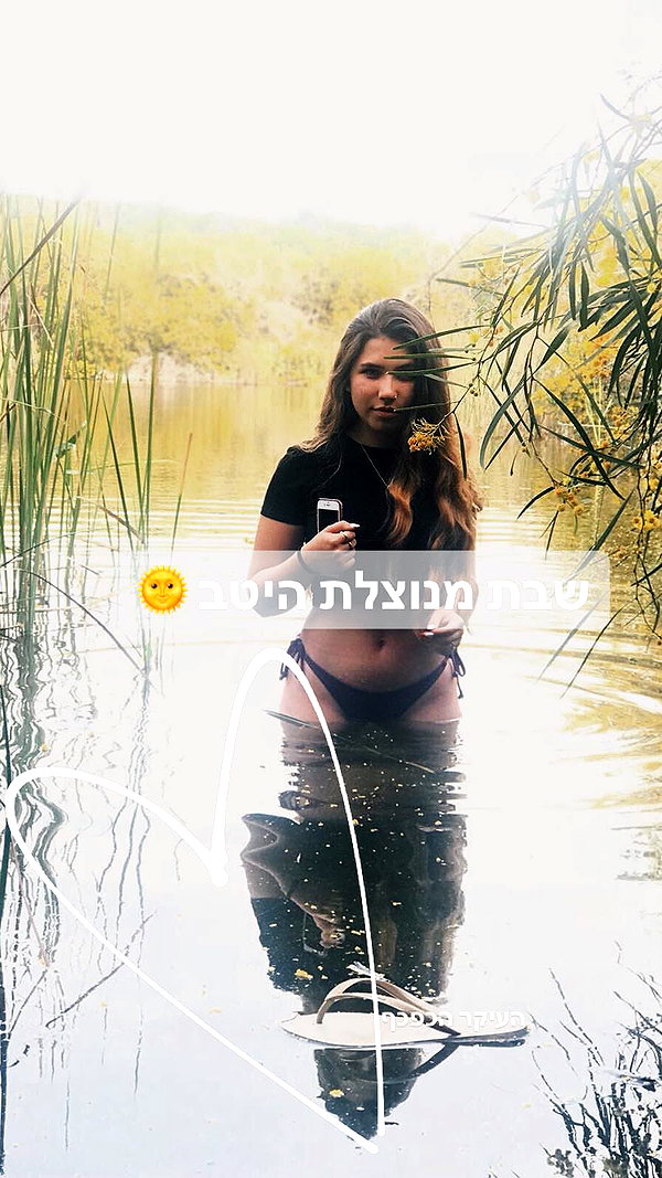 nnicole.gold instagram image archive image