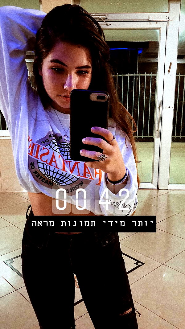 nnicole.gold instagram image archive image