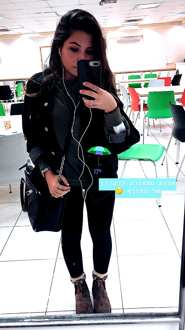 nnicole.gold instagram image archive image