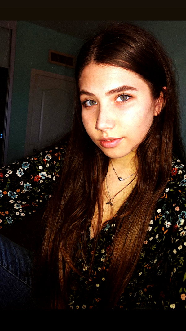 nnicole.gold instagram image archive image