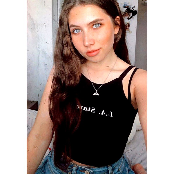nnicole.gold instagram image archive image