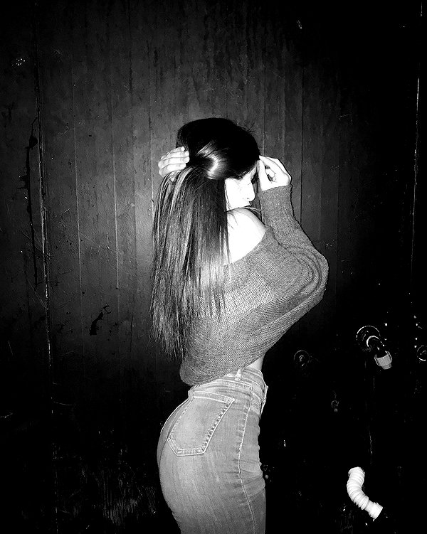 noa_mirzai instagram image archive image