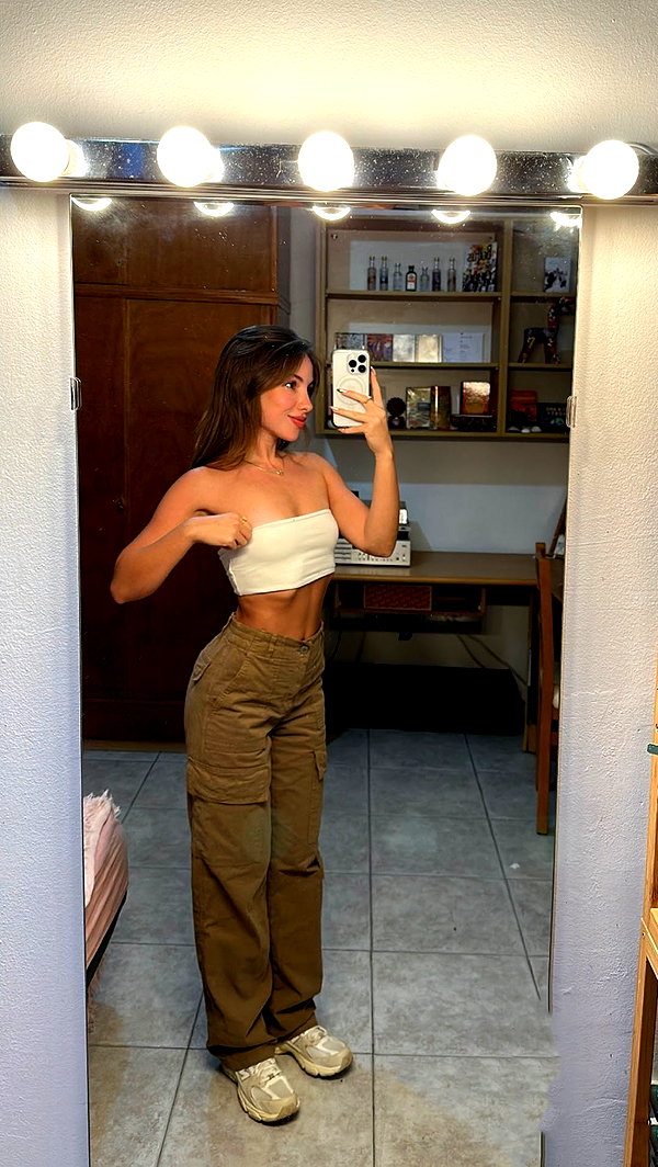 roni_ackerman instagram image archive image