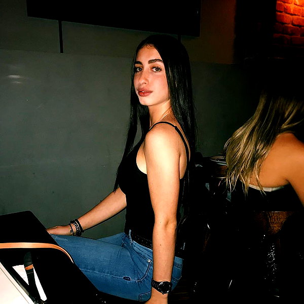 shahar.kahlon instagram image archive image
