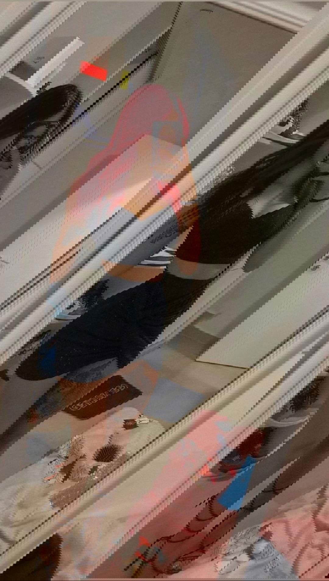 shanidahan7 instagram image archive image