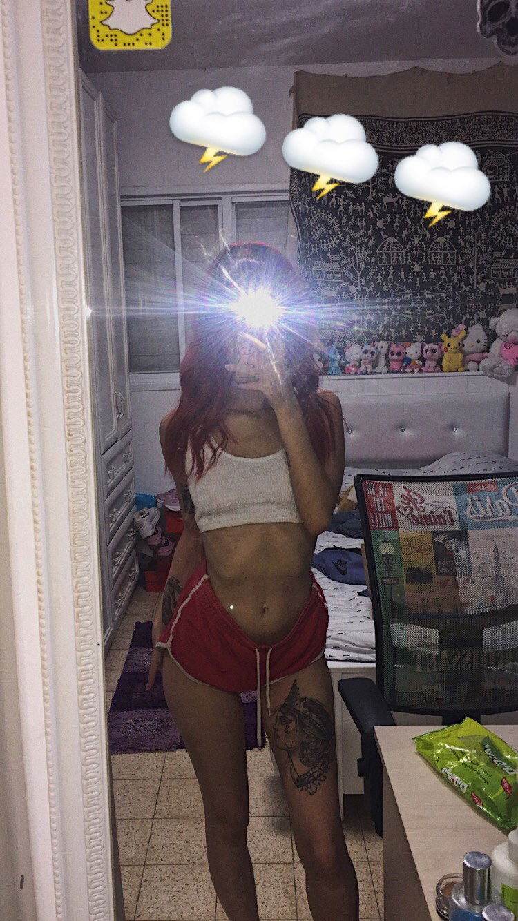 shanidahan7 instagram image archive image