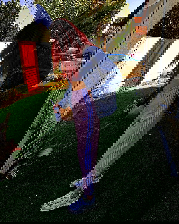 shanidahan7 image ~ Altpins