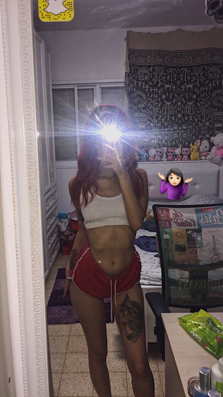 shanidahan7 instagram image archive image