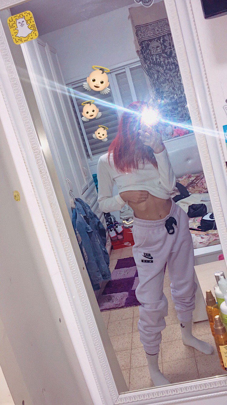 shanidahan7 instagram image archive image