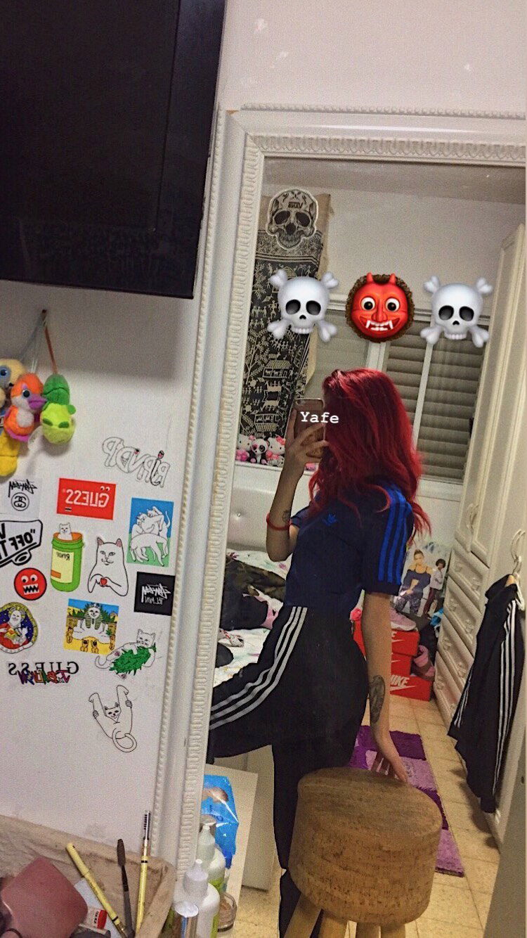 shanidahan7 instagram image archive image