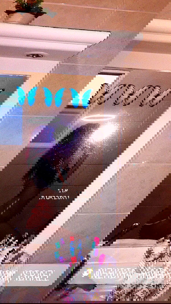 shanidahan7 image ~ Altpins