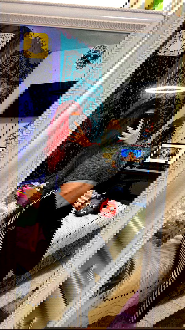 shanidahan7 image ~ Altpins