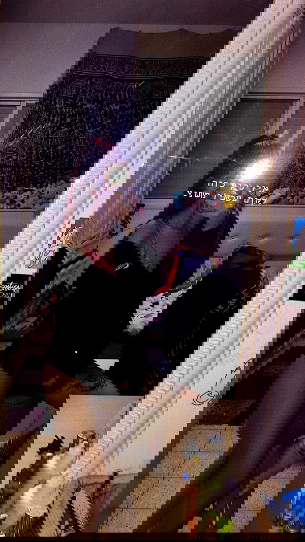 shanidahan7 image ~ Altpins